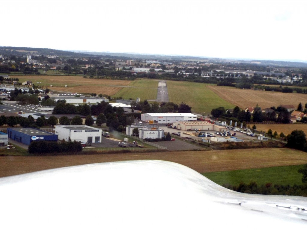 ALENCON R25 Approach