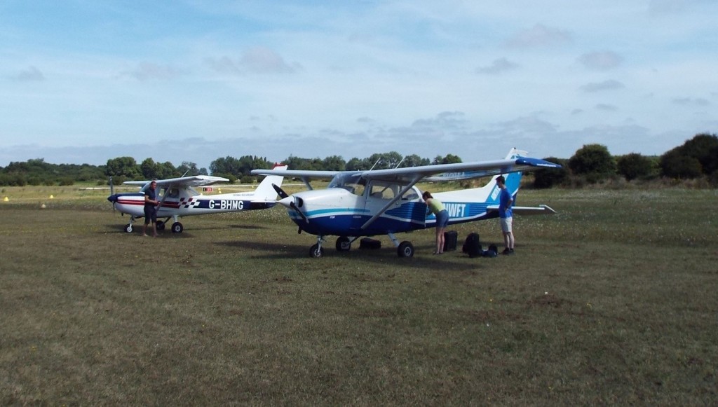 James G watches as Linda does all the work!