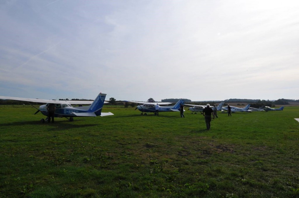 Farm Strips Fly Out Event - Preparing to bid farewell to Pent Farm